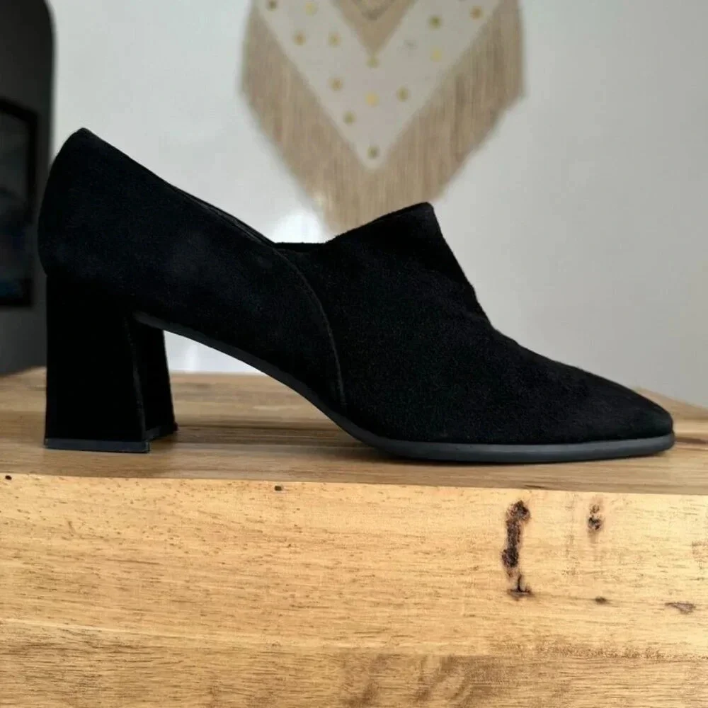 Stuart Weitzman Black Stretch Suede Square Long Toe Box Block Heel Shoe Bootie